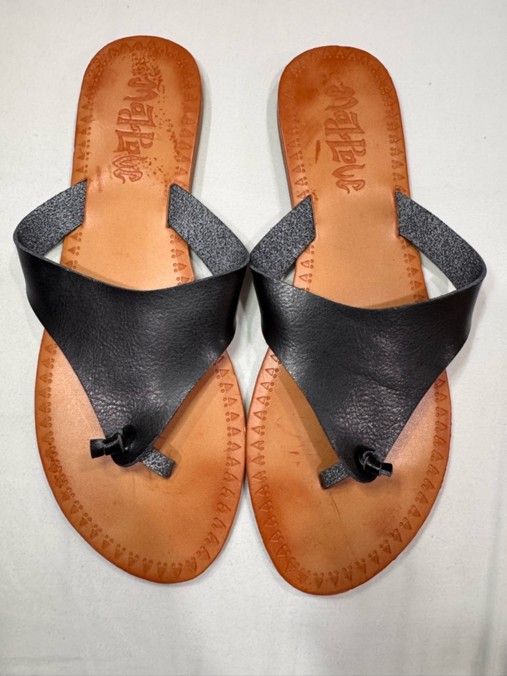 Black Leather Sandals Size 9 Minimal Slip On Summer